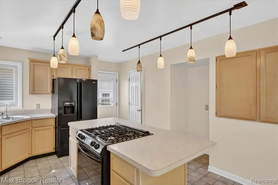 5001 Sylvanview, Clarkston, MI 48348 - #3