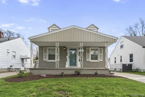 22424 Nowlin, Dearborn, MI 48124