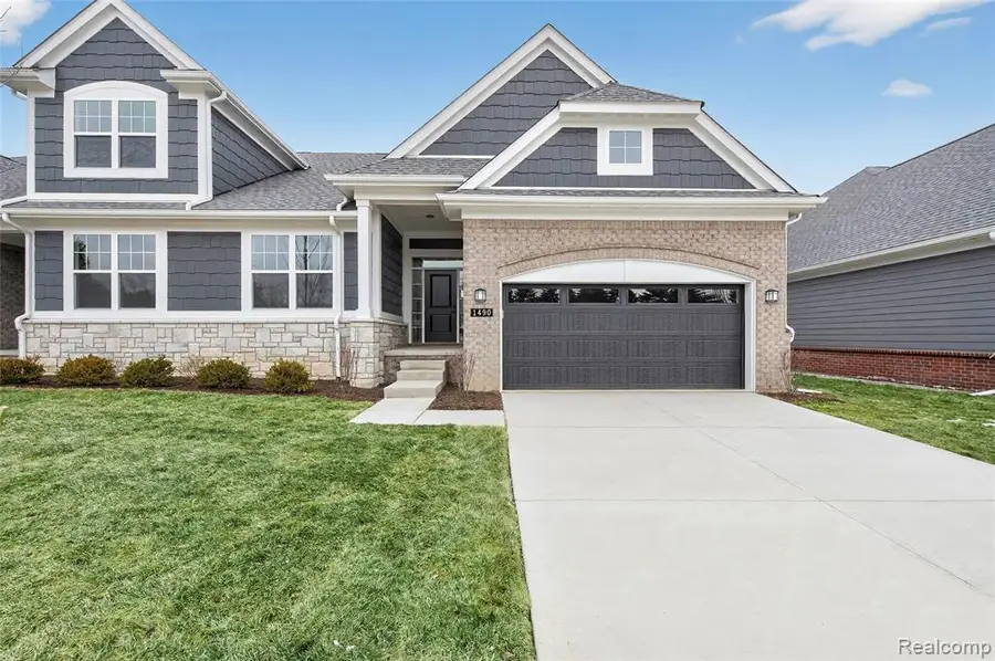 1472 Turner #4, Commerce Township, MI 48390 - #2