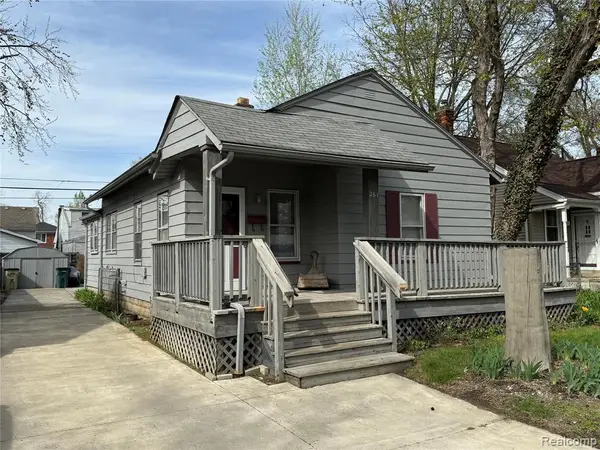 261 Academy, Ferndale, MI 48220