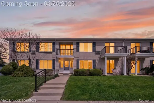 100 W Hickory Grove #G7, Bloomfield Hills, MI 48304