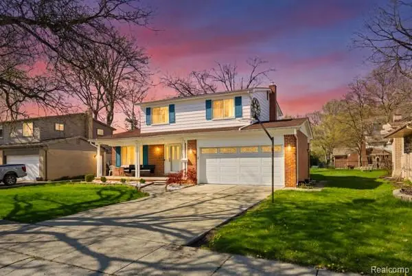 14018 Greentrees, Riverview, MI 48193