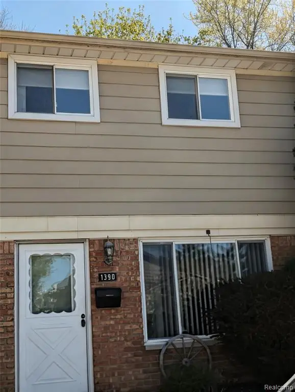 1390 Laurel Valley, Waterford, MI 48327 - #3