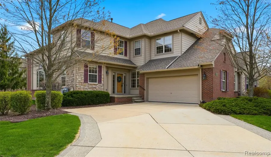 3793 Winding Brook #24, Rochester Hills, MI 48309 - #3