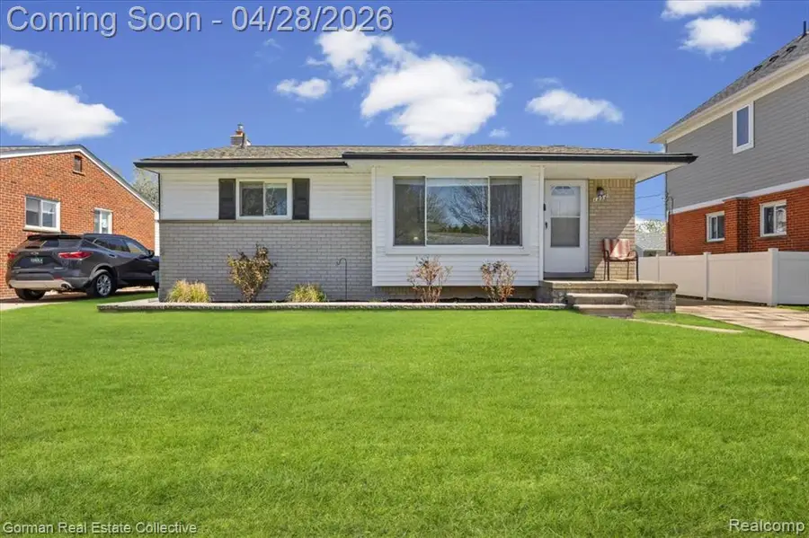 1232 N Stephen, Clawson, MI 48017 - #2