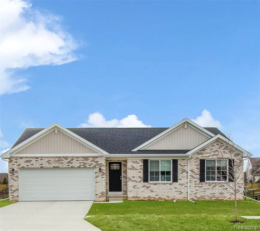 2824 Somerset, Lapeer, MI 48446 - #1