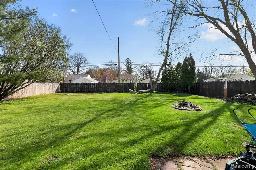 5918 Cardwell, Garden City, MI 48135 - #2