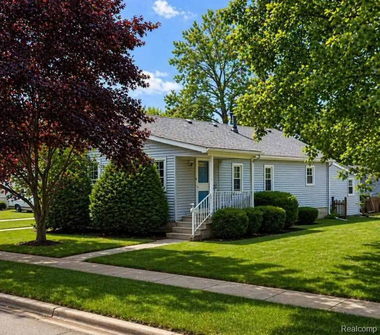 3433 Camden, Burton, MI 48529 - #1