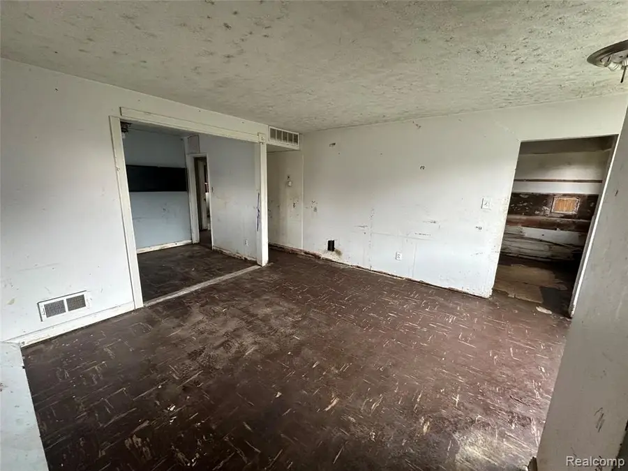 26718 Penn, Inkster, MI 48141 - #2