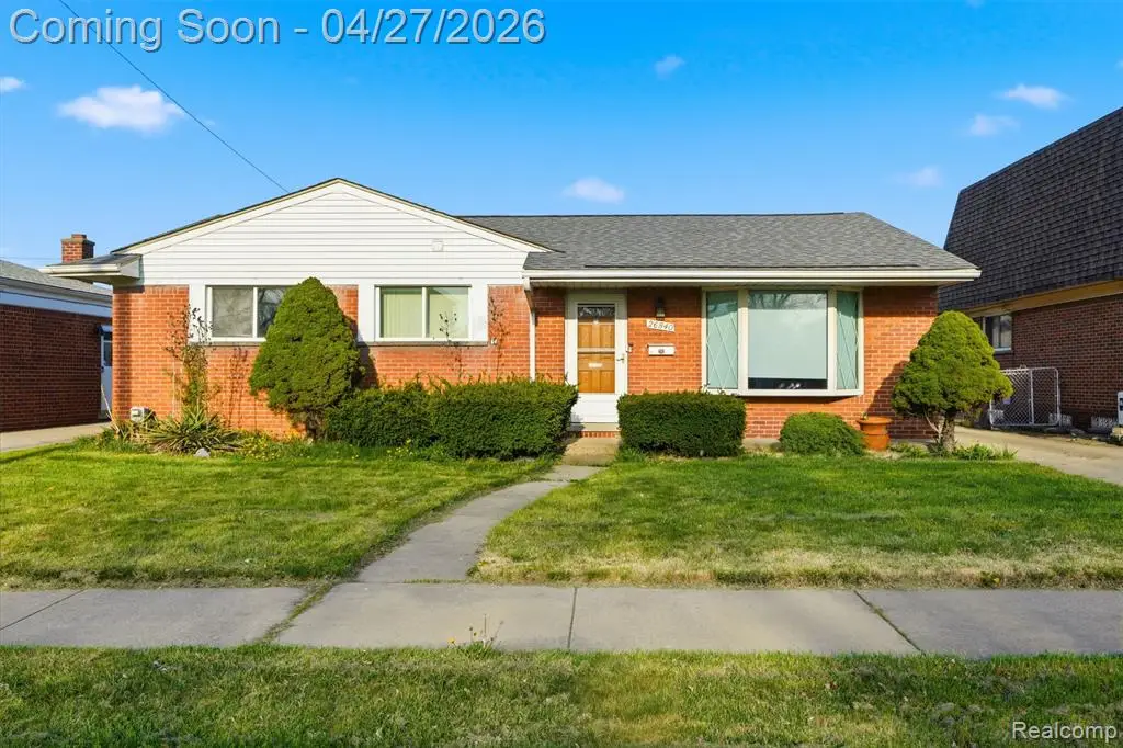 26840 Merideth Dr, Warren, MI 48091 - #1