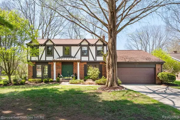 42559 Steepleview, Northville, MI 48168