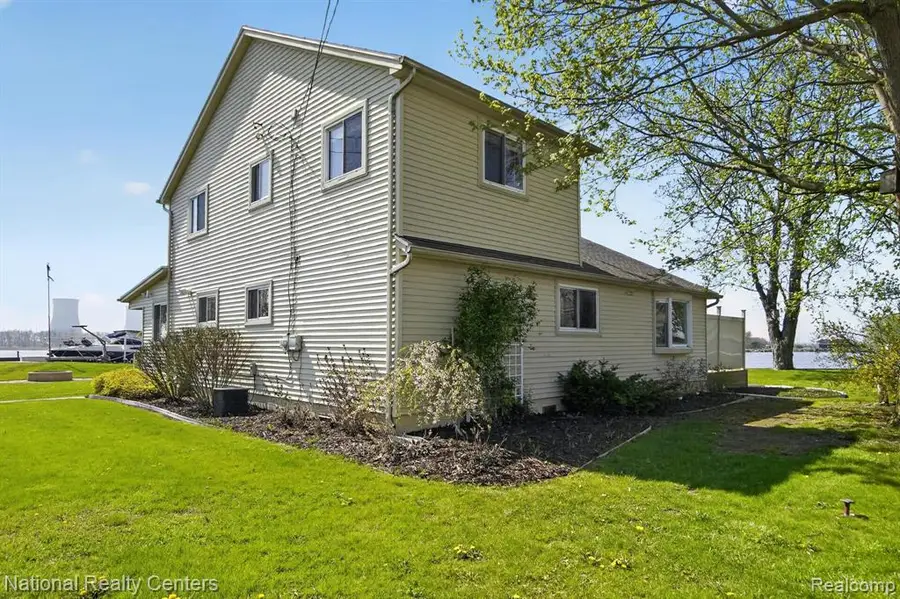 5810 Trombley, Newport, MI 48166 - #3