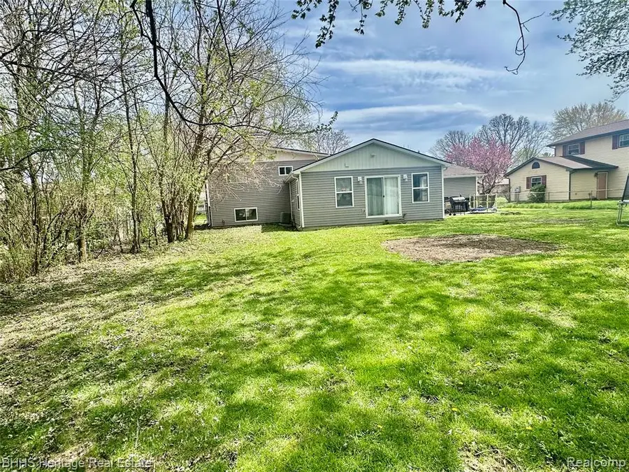 4378 Staunton, Swartz Creek, MI 48473 - #2