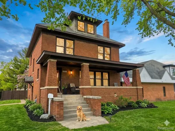 26850 W 7 Mile, Redford, MI 48240