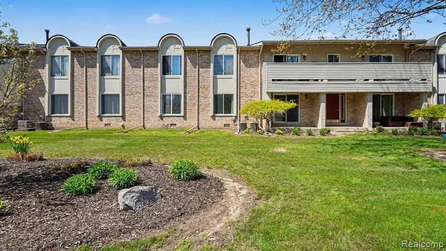 44413 Savery, Canton, MI 48187 - #2