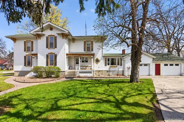 116 E Main, Otisville, MI 48463