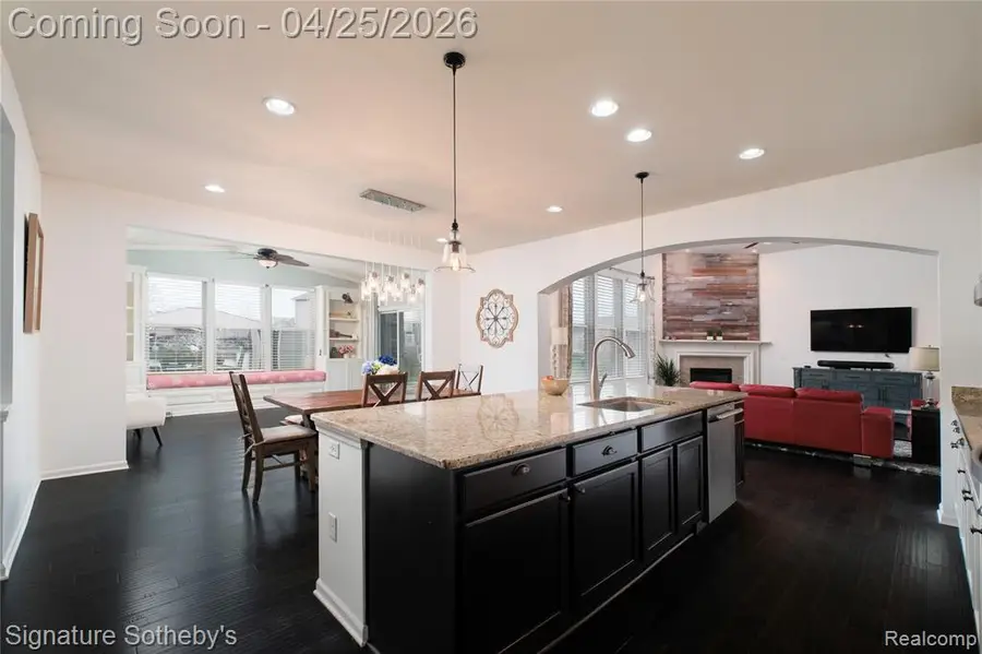 24636 Padstone, South Lyon, MI 48178 - #2