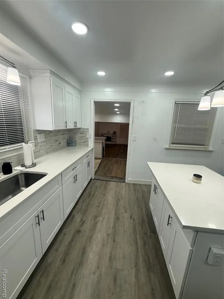 44862 Willis, Belleville, MI 48111 - #3