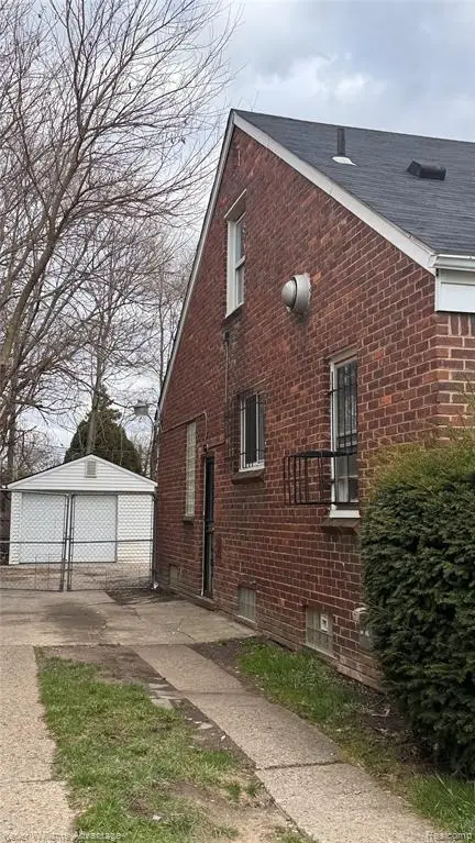 9526 E Littlefield, Detroit, MI 48227 - #3