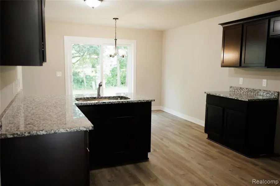 20220 Finley, Clinton Township, MI 48035 - #2