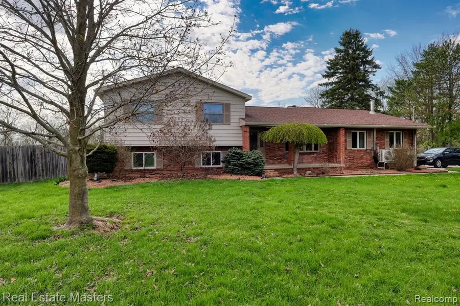 8187 N Elms, Flushing, MI 48433 - #2