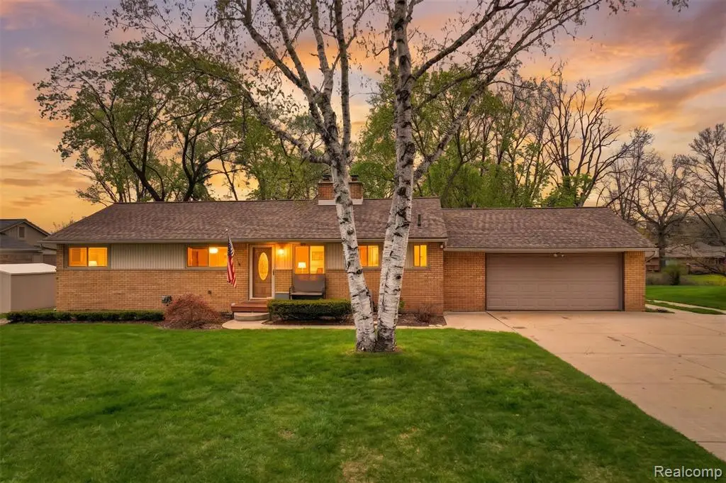95 Windsor, Rochester Hills, MI 48307 - #1