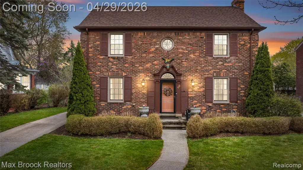 938 Lakepointe Street, Grosse Pointe Park, MI 48230 - #1