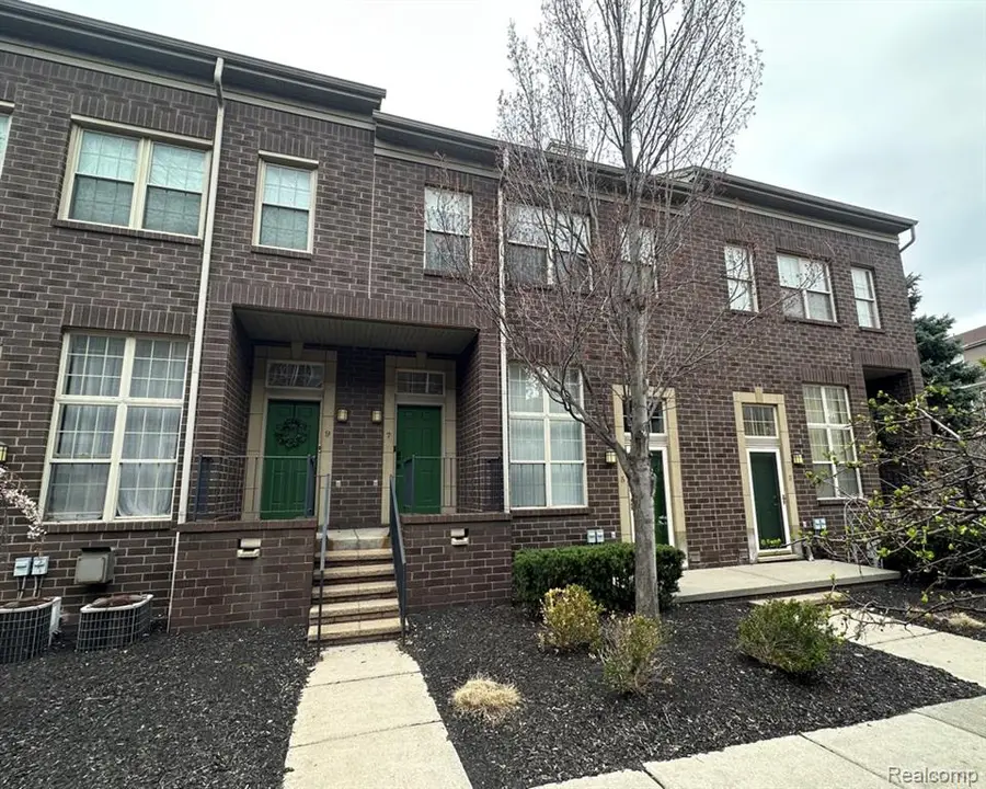 7 Georgetown, Dearborn, MI 48126 - #2