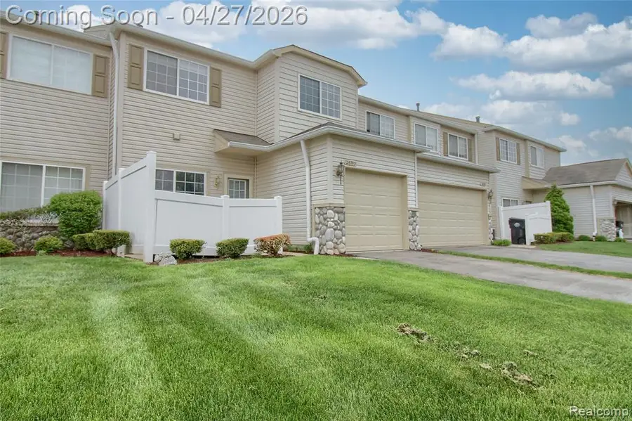 26793 Kirkway, Trenton, MI 48183 - #3