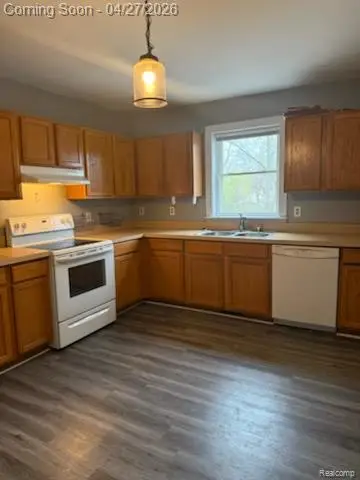 1108 S Grand Traverse, Flint, MI 48502 - #2