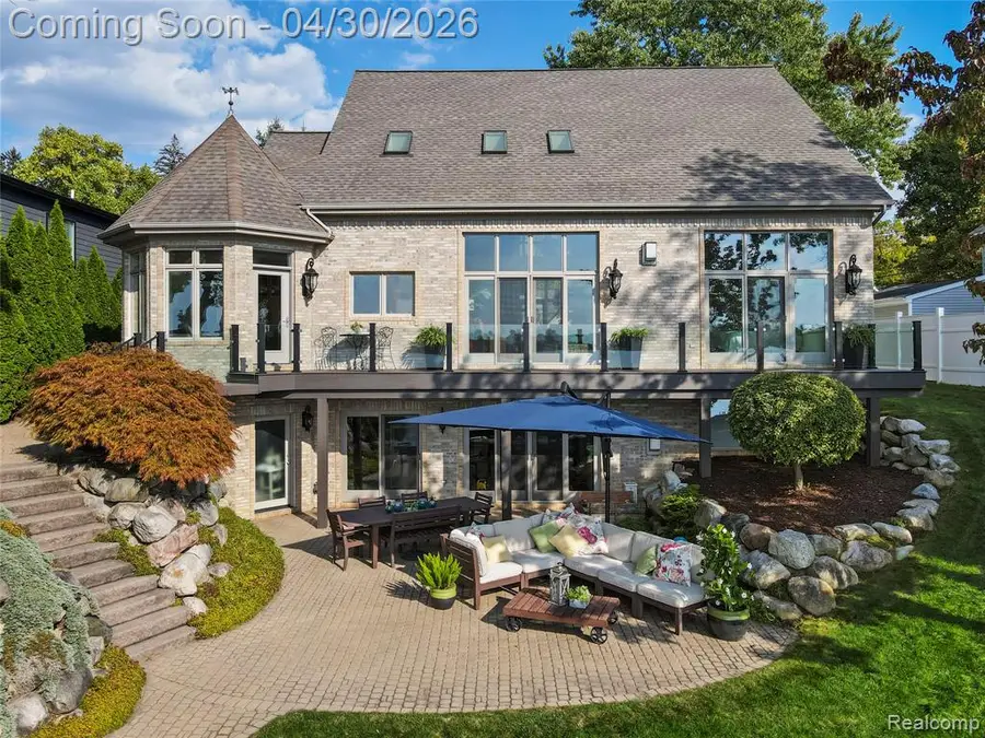 12210 Mantawauka, Fenton, MI 48430 - #2