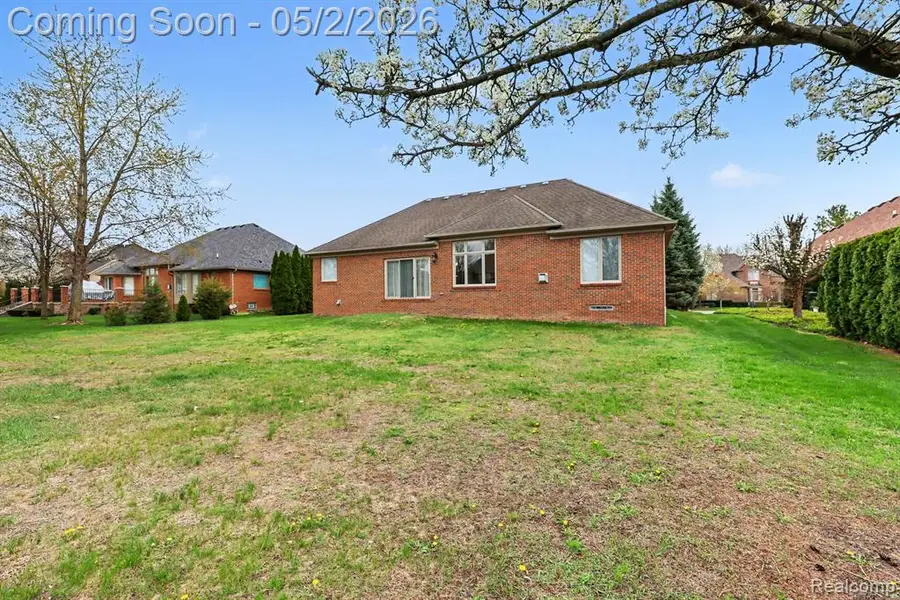 13823 Blue Beech, Shelby, MI 48315 - #3