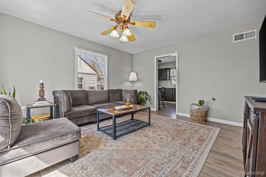 33494 Pierce, Garden City, MI 48135 - #3