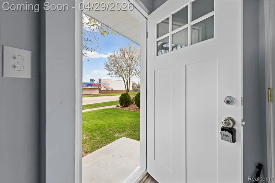 14593 Superior, Southgate, MI 48195 - #3