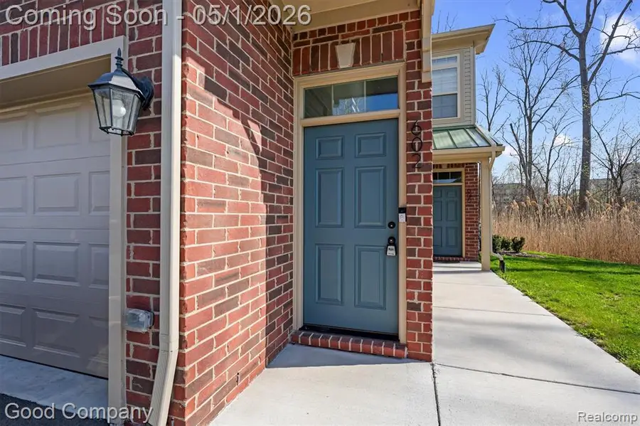 602 Pointe, Walled Lake, MI 48390 - #3