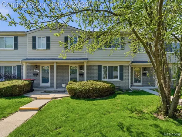 26700 Franklin Pointe, Southfield, MI 48034