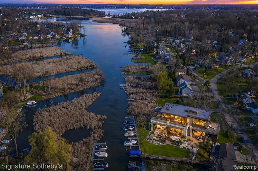 1105 Oregon, Waterford, MI 48327 - #3