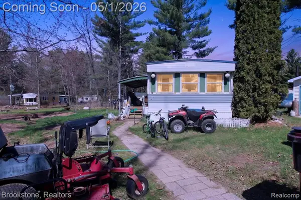 1891 Mina, Harrison, MI 48625