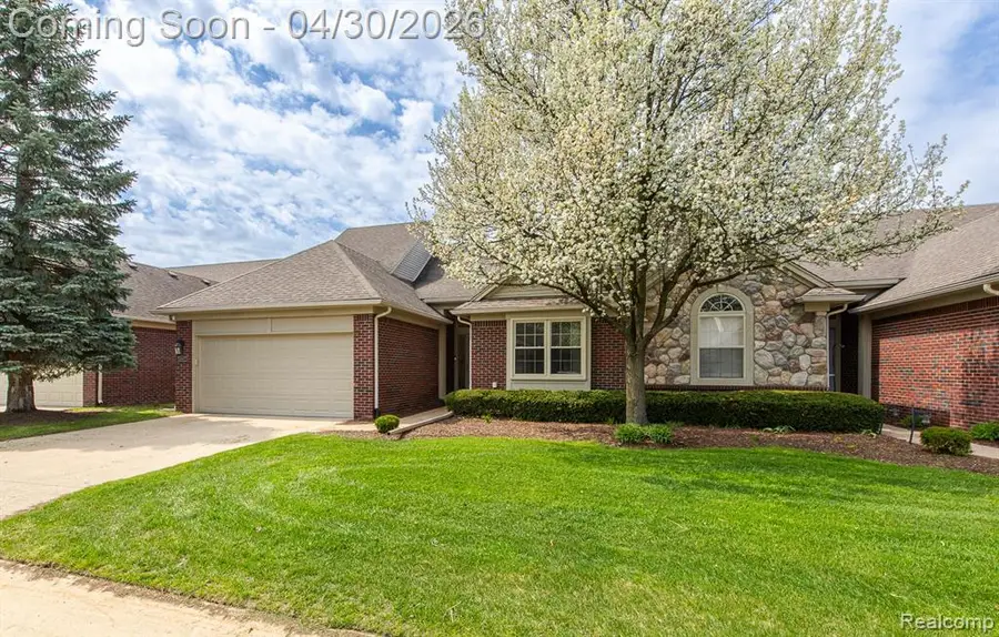 50077 Lexington, Utica, MI 48317 - #2