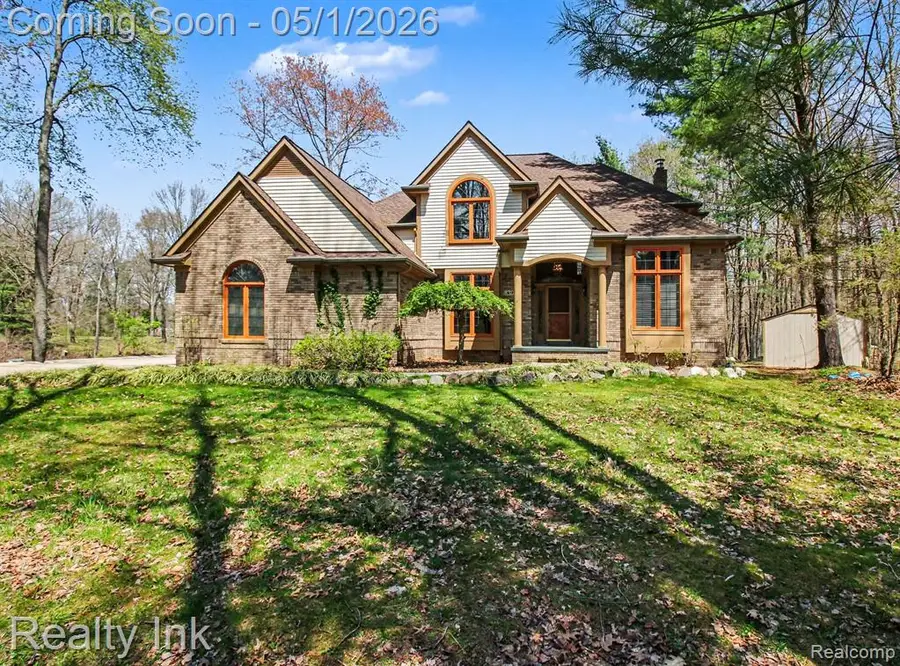 4927 Nature View, Howell, MI 48843 - #2