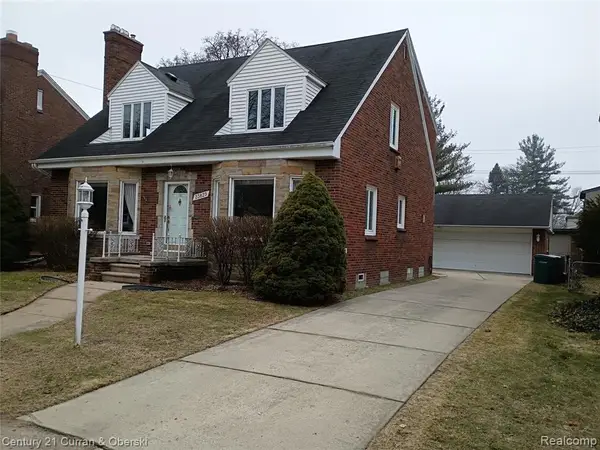 23829 Rockford, Dearborn, MI 48124