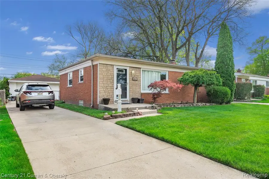 25015 Chernick, Taylor, MI 48180 - #2