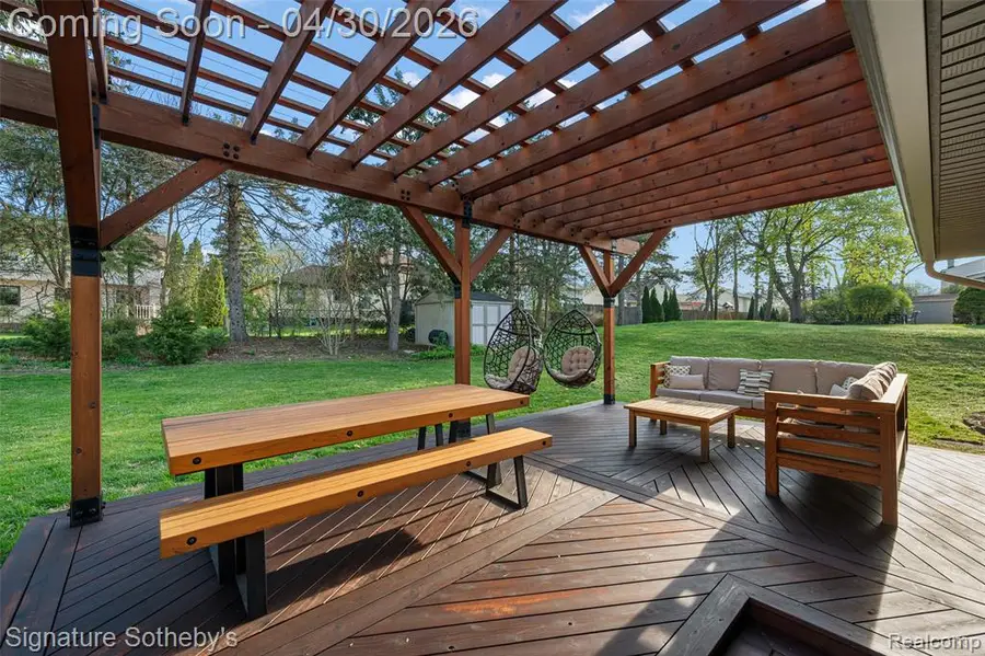 2682 Costa Mesa, Waterford, MI 48329 - #2