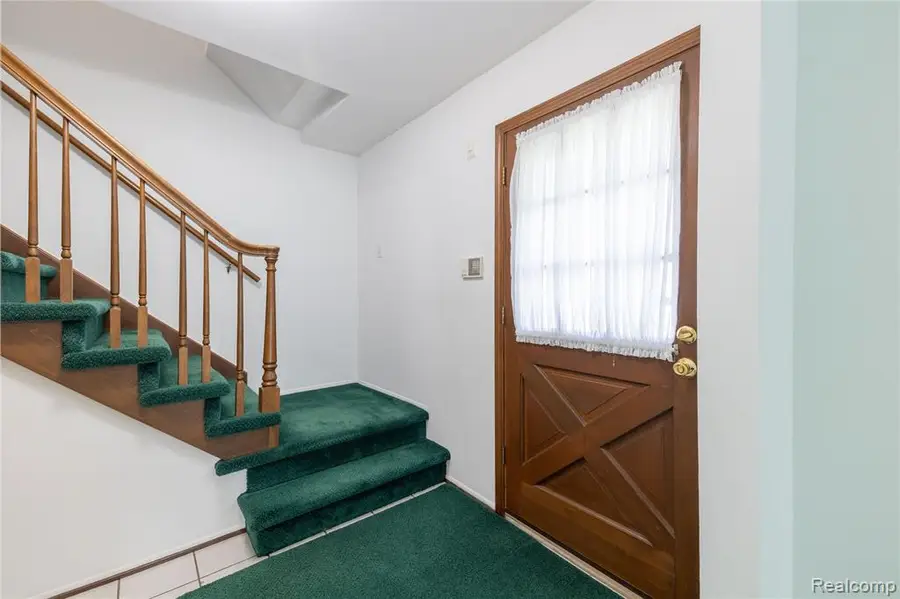 7611 Ferry, Grosse Ile, MI 48138 - #3