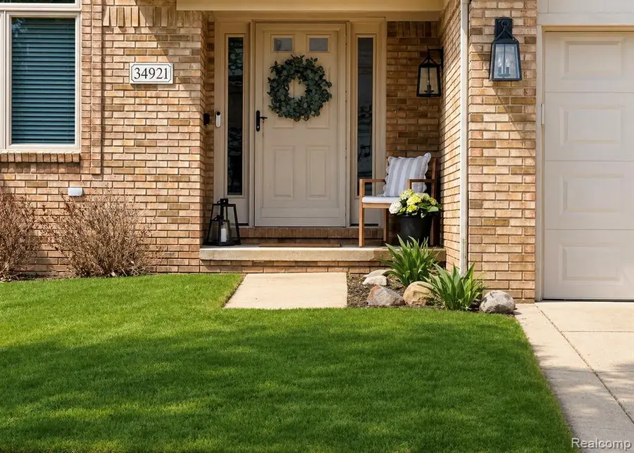 34921 Eberlein, Fraser, MI 48026 - #2