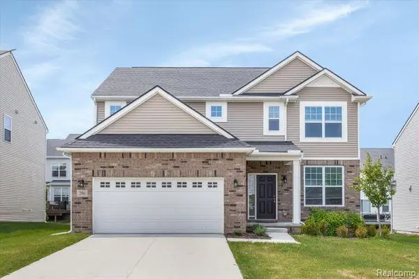 286 Springview, Ann Arbor, MI 48103