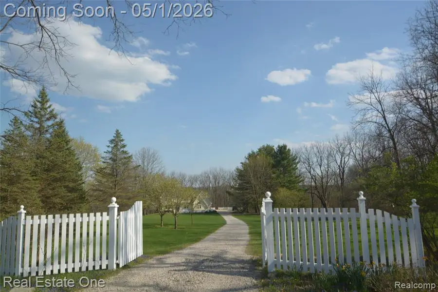 760 E Snell, Rochester, MI 48306 - #3