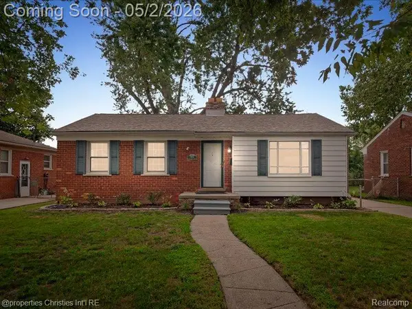 9928 Brookfield, Livonia, MI 48150