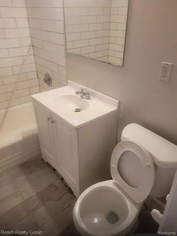 19928 Westphalia, Detroit, MI 48205 - #2