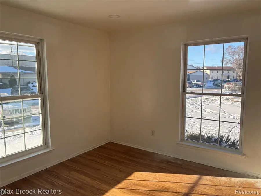 35314 Tall Oaks, Sterling Heights, MI 48312 - #2